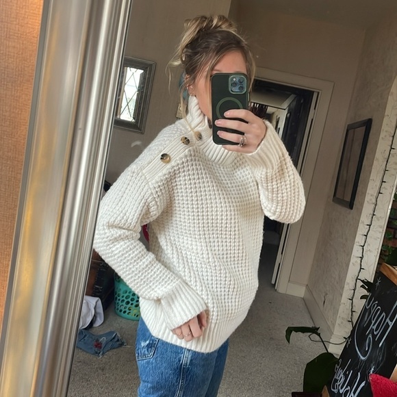 Ann Taylor The Weekend Chunky Knit Pop Over Turtleneck Sweater - Picture 10 of 10